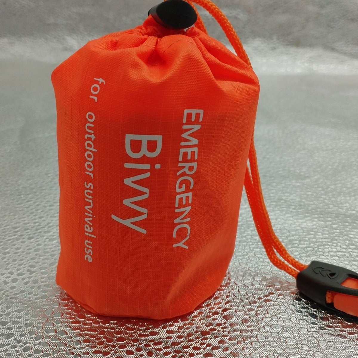 Outdoor Camping Emergency Mountaineering Cold Resistance Warm Sleeping Bag