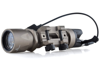 Waterproof glare flashlight