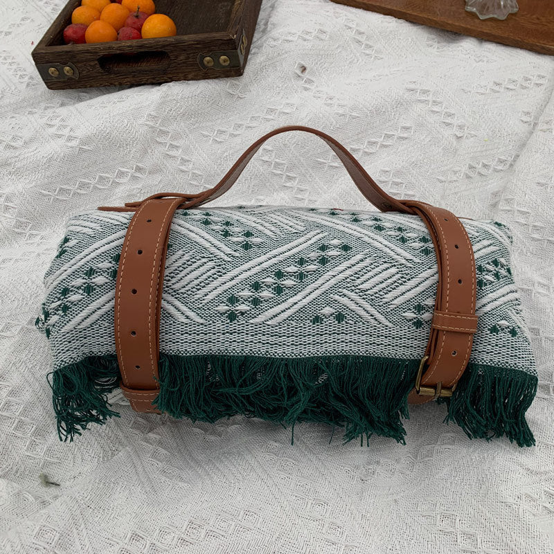 New Chessboard Plaid Knitted Thickened Camping Rugs Picnic Mat Fashion Tassel